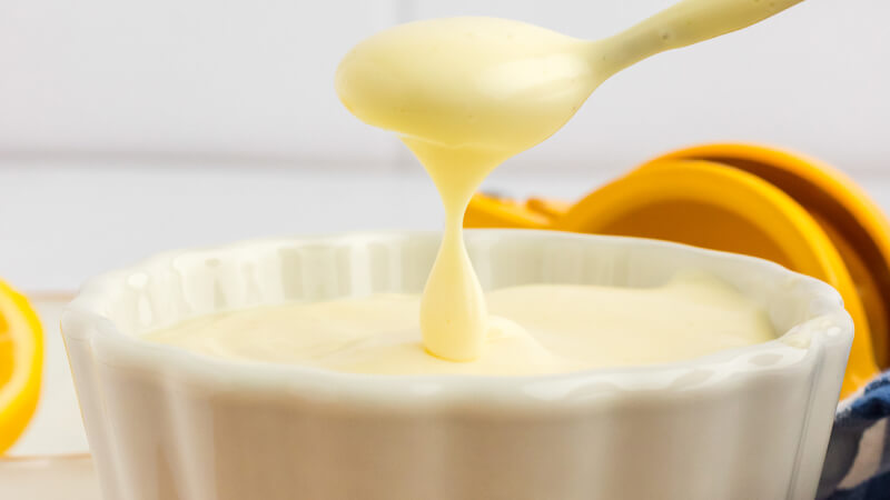 Sốt phô mai chấm bánh mì