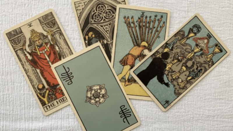 Giải mã ý nghĩa 22 lá bài Ẩn Chính (Major Arcana) Giải mã ý nghĩa 22 lá bài Ẩn Chính (Major Arcana)