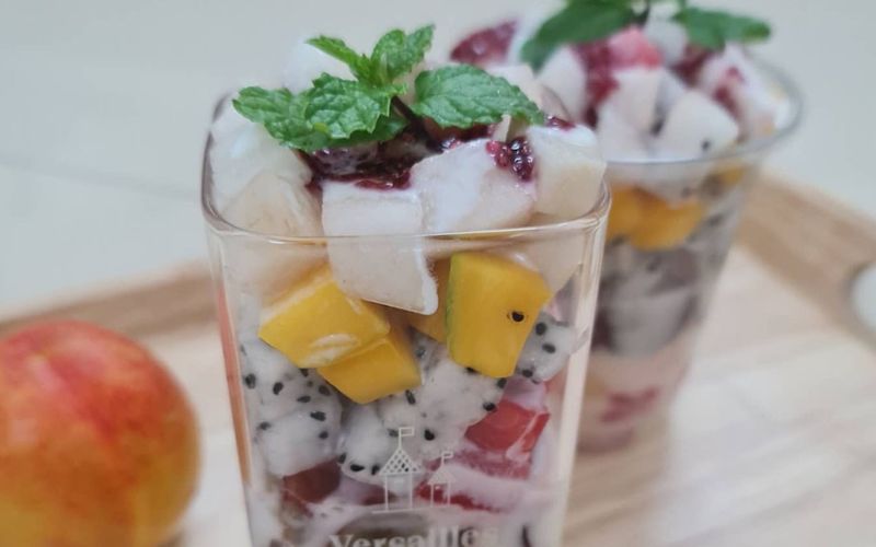 Sữa chua trái cây mát lạnh bổ sung vitamin cho bé Sữa chua trái cây mát lạnh bổ sung vitamin cho bé