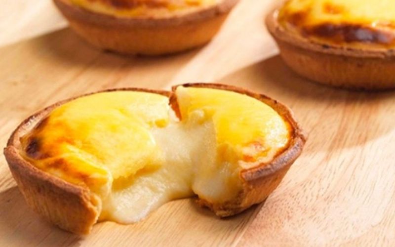 Bánh tart phô mai mini giòn béo hấp dẫn khi nướng Bánh tart phô mai mini giòn béo hấp dẫn khi nướng