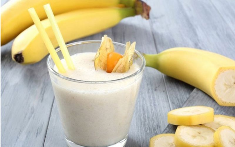 Sinh tố sữa chua sánh mịn giúp bé hấp thu dưỡng chất Sinh tố sữa chua sánh mịn giúp bé hấp thu dưỡng chất