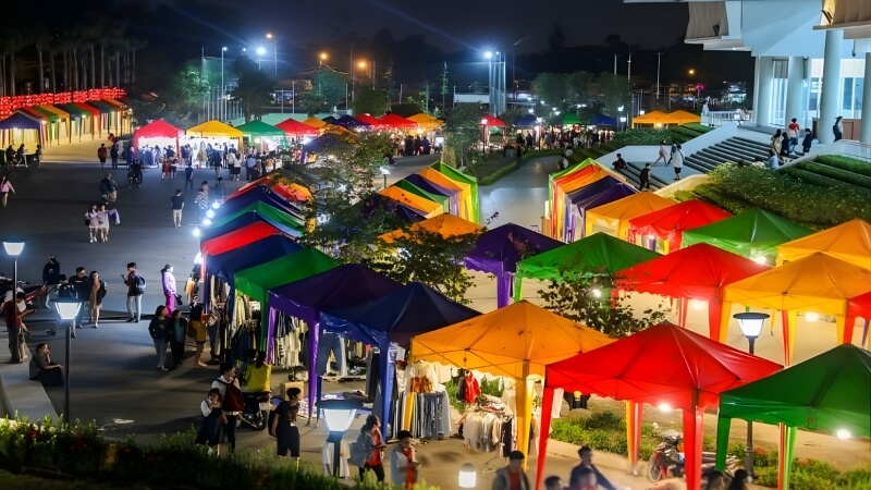 Làng đại học Thủ Đức (Chợ đêm)