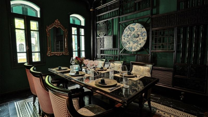 Moca Dining Moca Dining