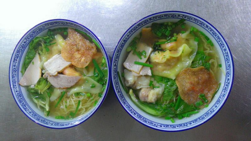 Sủi Cảo Tôm Tươi & Mì Hải Sản Thành Tâm Ký