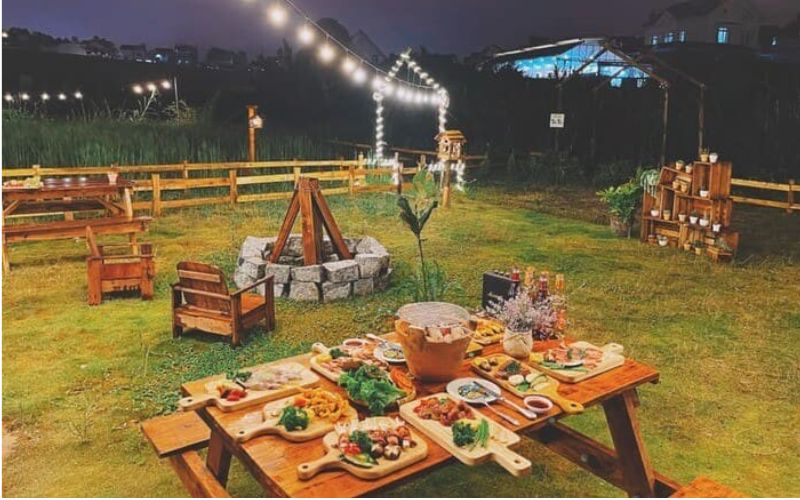 Tạo hiệu ứng ánh sáng lung linh cho buổi tiệc