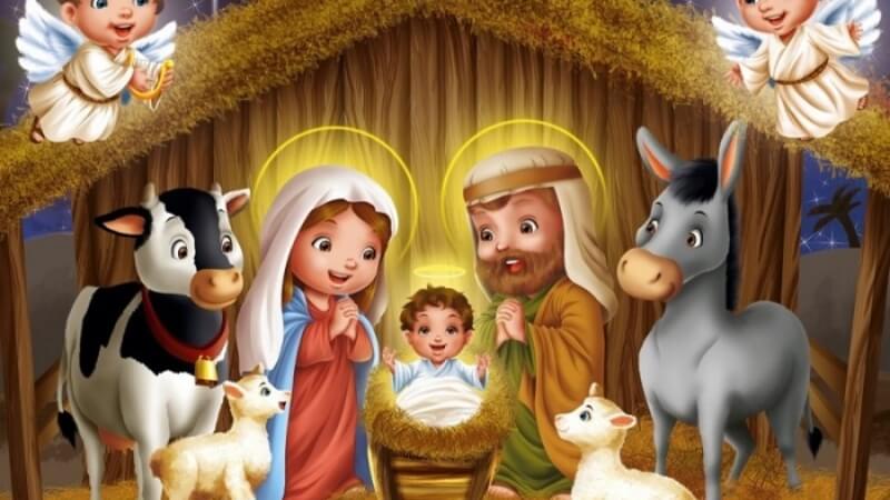 Hình ảnh Giáng sinh Công giáo cảnh giáo xứ trang hoàng hang đá và cây thông trước nhà thờ