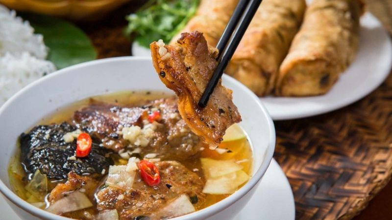 Bún Chả tại Hàng Quạt