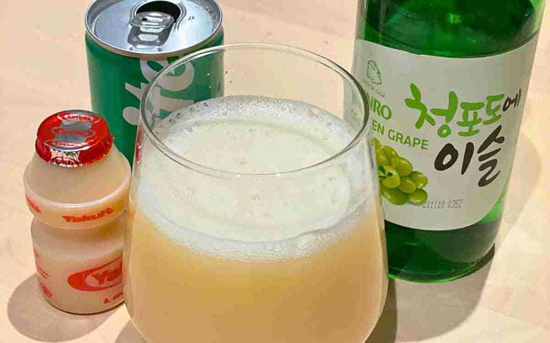 Yogurt Soju (Soju + Yakult + Sprite)