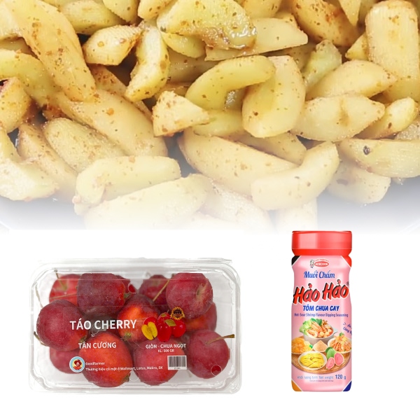 Táo cherry nội địa Trung + Muối chấm Hảo Hảo tôm chua cay 120g