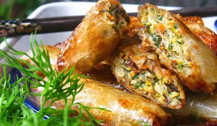 Mùa rươi đến rồi, học ngay cách làm nem rươi thơm nức mũi