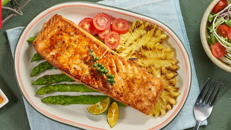 Cách ướp cá hồi nướng mật ong Cách ướp cá hồi nướng mật ong