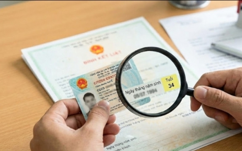 Tuổi mụ dùng cho phong tục, tâm linh còn tuổi dương dùng cho đời sống và pháp lý Tuổi mụ dùng cho phong tục, tâm linh còn tuổi dương dùng cho đời sống và pháp lý