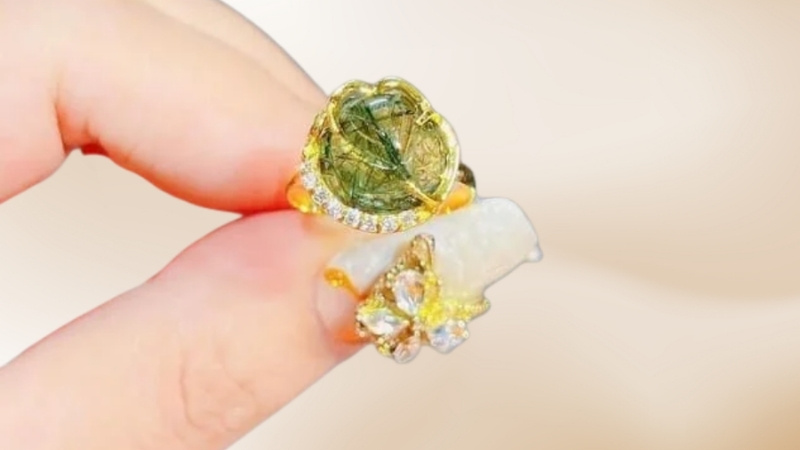 Nhẫn hồ ly là trang sức được chế tác với hình tượng Cửu Vĩ Thiên Hồ