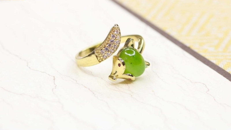 Tuyệt đối không đeo nhẫn nứt hoặc vỡ