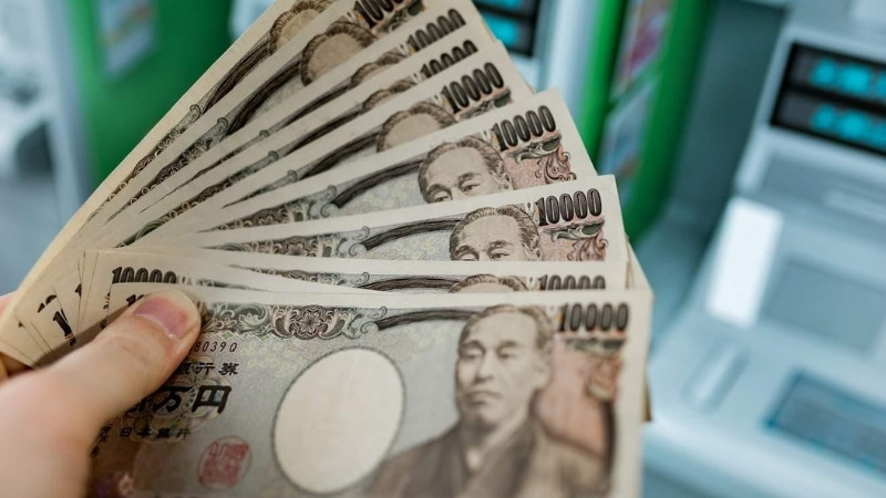 100 Man bằng khoảng 170.000.000 đồng