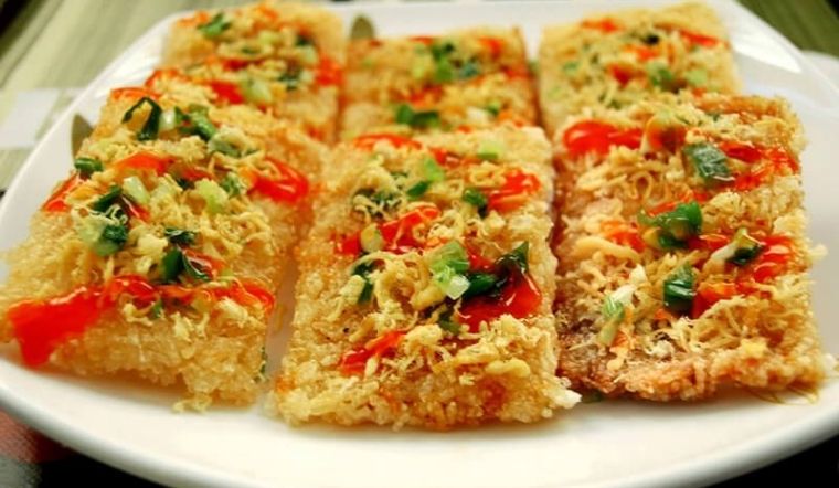 Cách làm cơm cháy từ xôi thừa giòn tan, sốt mỡ hành béo ngậy