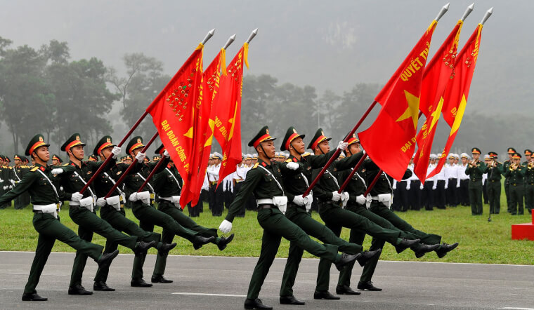 50+ khẩu hiệu hay trong quân đội Việt Nam Sức mạnh từ lời nói