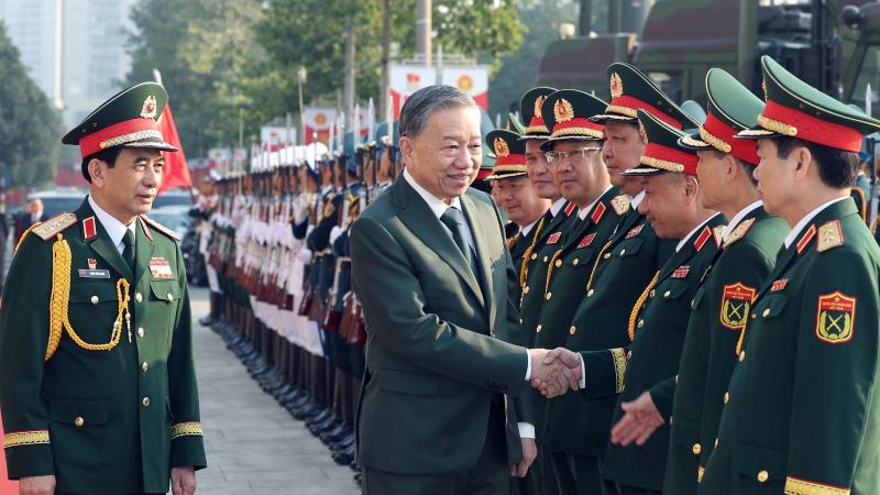 Những khẩu hiệu hay trong quân đội hiện đại