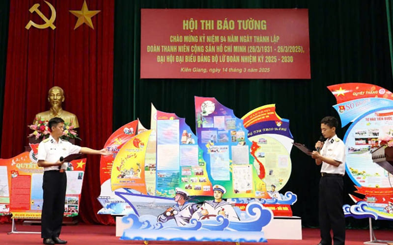 Chủ đề “Ngày 22/12 – Kỷ niệm thành lập Quân đội Nhân dân Việt Nam” Chủ đề “Ngày 22/12 – Kỷ niệm thành lập Quân đội Nhân dân Việt Nam”