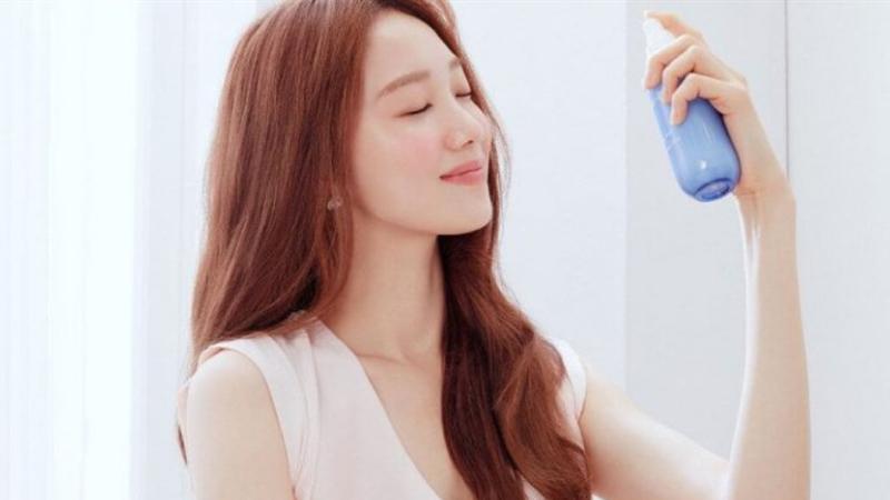 Cách dặm lại lớp trang điểm cho da khô