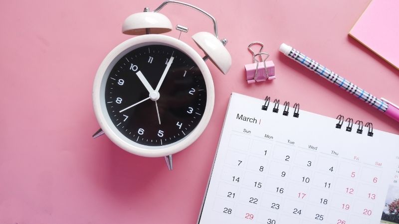 Xem lịch vạn niên 2026 là gì và tại sao chúng ta cần tra cứu?