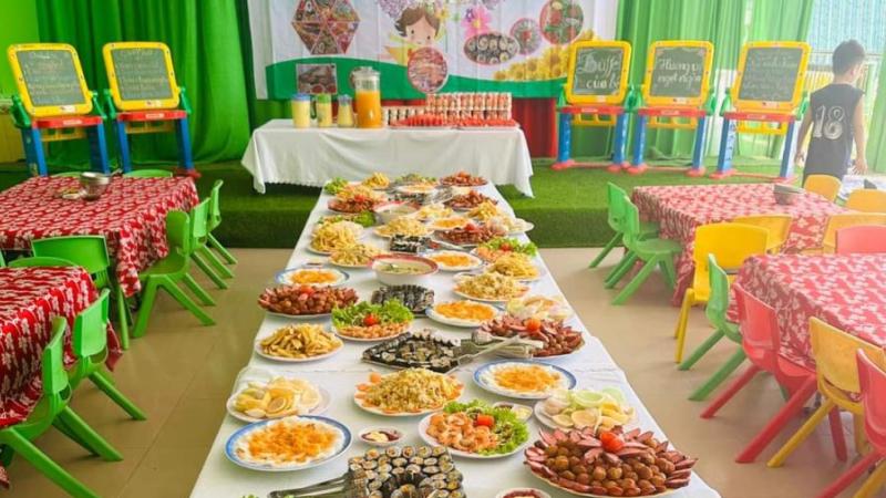 Chuẩn bị thực đơn liên hoan lớp cuối năm