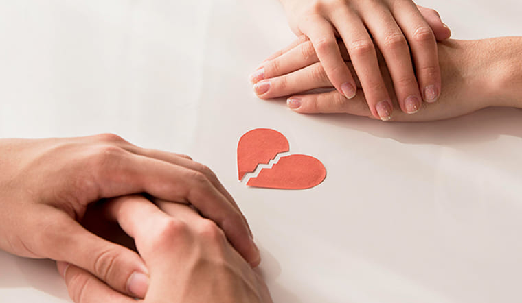 Status chia tay người yêu buồn, tâm trạng