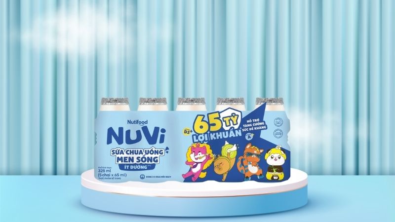 Lốc 5 chai sữa chua uống men sống ít đường NutiFood Nuvi 65ml