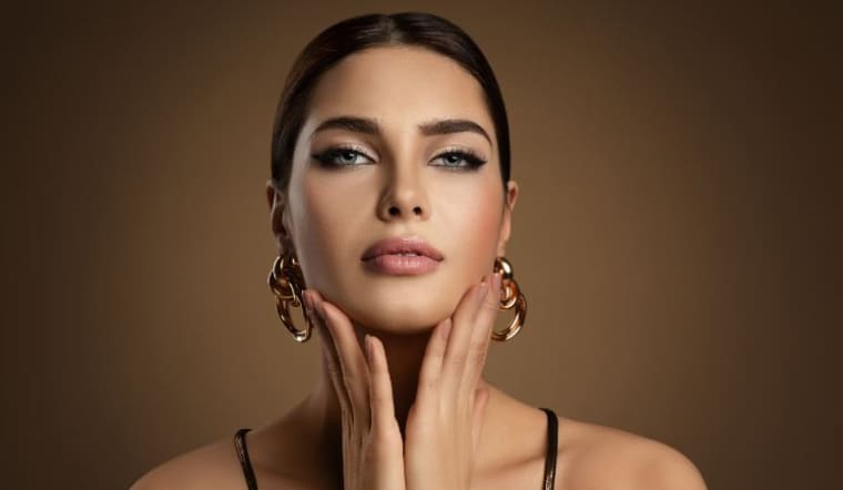 7 trend trang điểm hot 2025: Nâng tầm nhan sắc, dẫn đầu phong cách