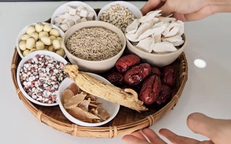 Nguyên liệu tươi ngon giúp món cháo chuẩn vị và bổ dưỡng.