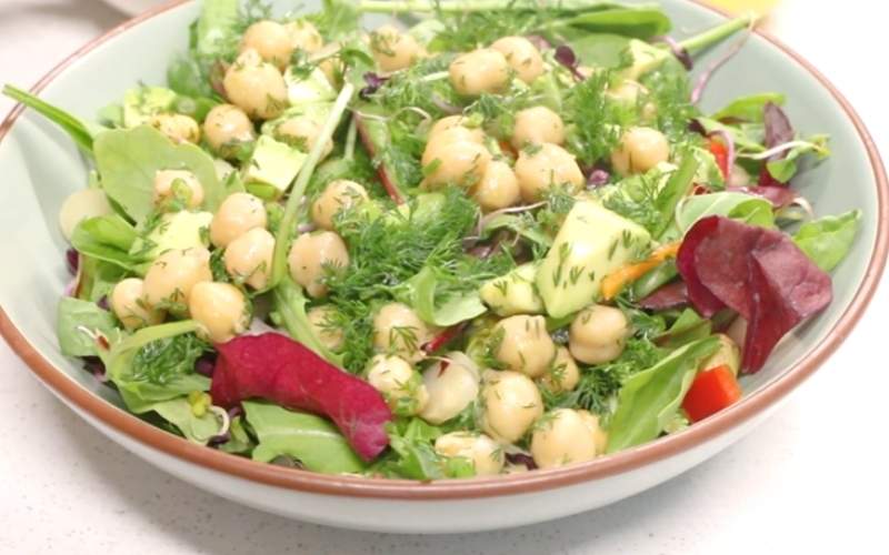 Salad Hạt đậu gà trộn thì là