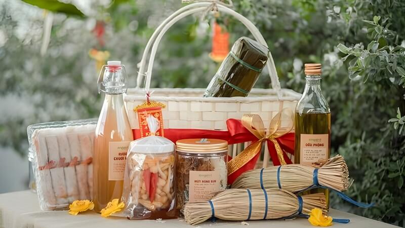 Nghệ thuật chọn quà tết cho sếp khéo léo, ghi điểm tuyệt đối