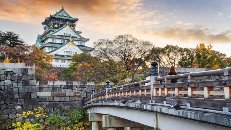 Lâu đài Osaka