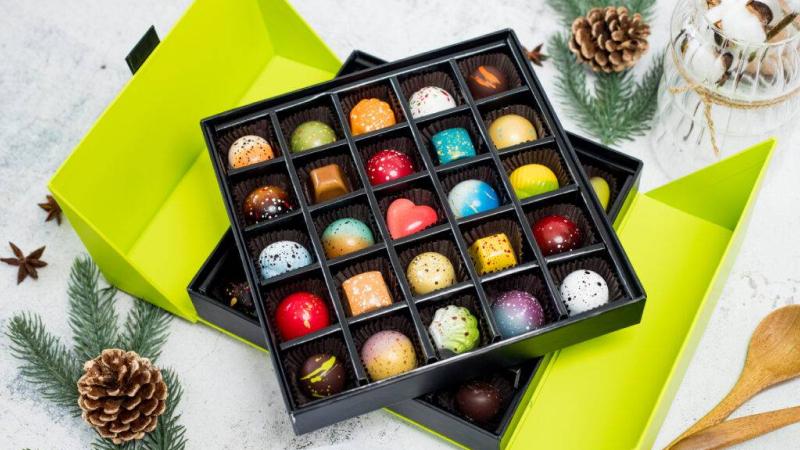 Socola Norman Love Collection