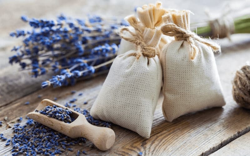 Tự làm túi thơm thảo mộc Tự làm túi thơm thảo mộc