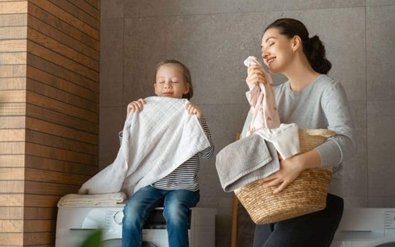 Tổng hợp các mẹo giữ quần áo thơm lâu đơn giản tại nhà Tổng hợp các mẹo giữ quần áo thơm lâu đơn giản tại nhà