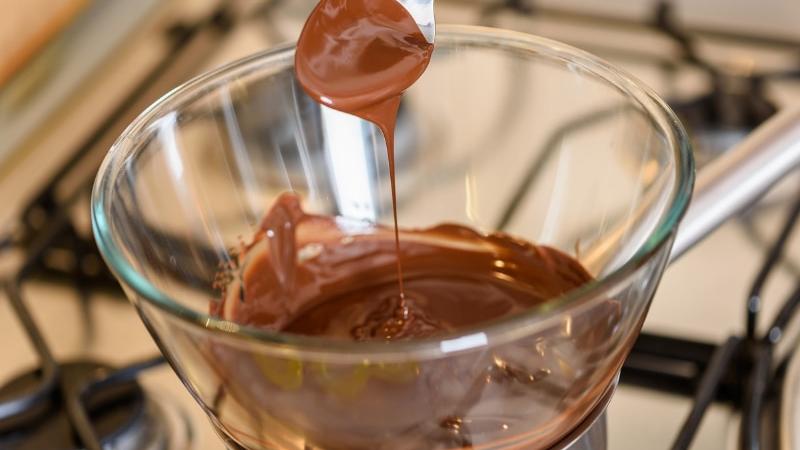 Cách chữa socola bị vón cục Cách chữa socola bị vón cục