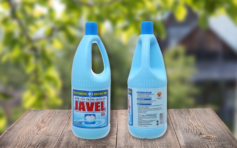 Nước tẩy quần áo trắng Lix Javel 943ml Nước tẩy quần áo trắng Lix Javel 943ml