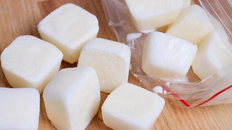 Chườm lạnh bằng sữa tươi không đường