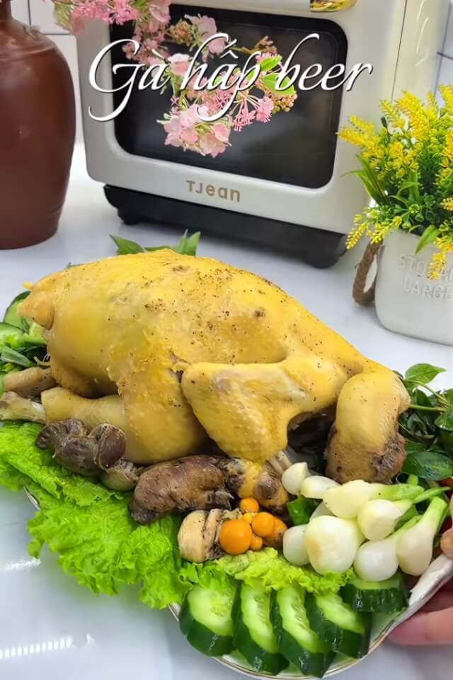 Biến tấu với món gà hấp bia hấp dẫn cho mâm cơm ngày Tết