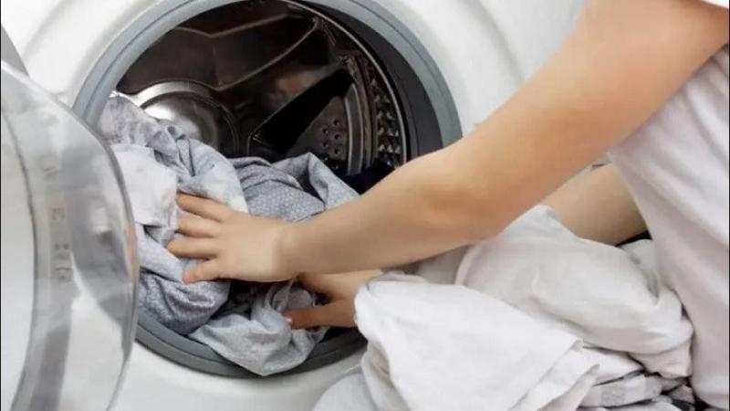 Giặt rèm cửa bằng máy giặt được không?