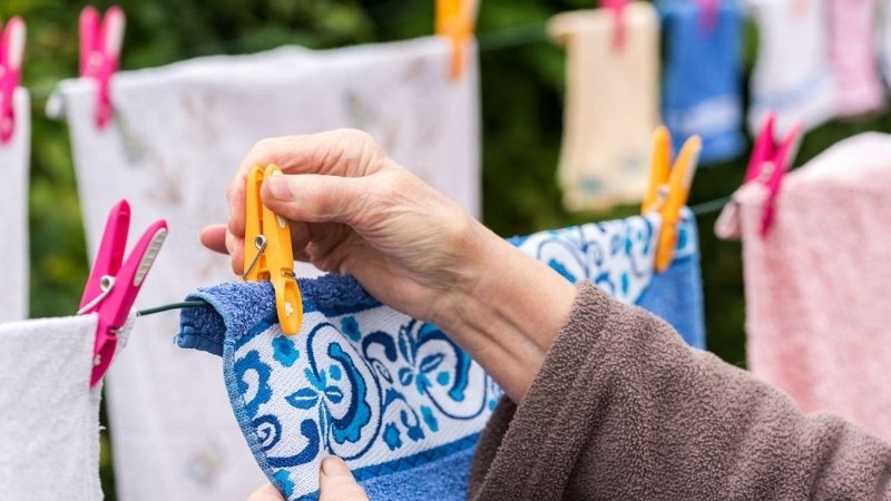 Chỉ nên phơi trong nhà trong tình thế bắt buộc