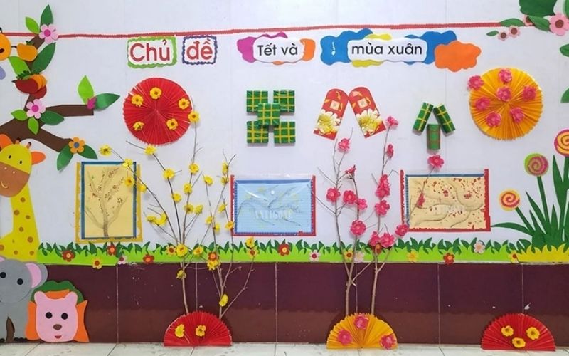 Quạt giấy đỏ mang đến may mắn, vui tươi và điểm nhấn bắt mắt cho lớp học