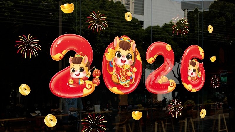 Decal trang trí tết thông thường chỉ sử dụng 1 lần