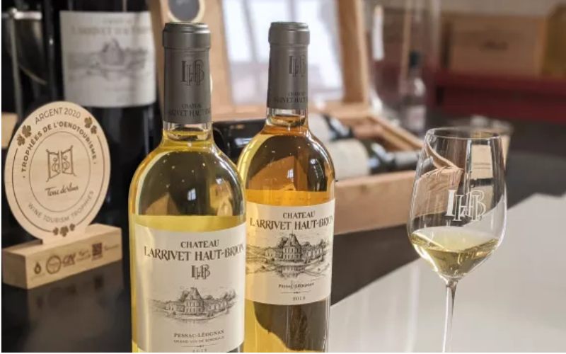 Vang Pháp hương vị đầy đặn, món quà Tết tinh tế và cổ điển