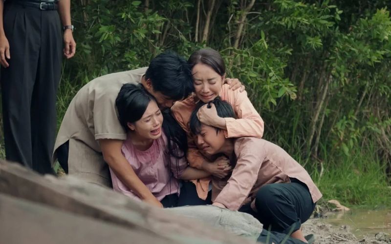 Dàn diễn viên thể hiện tròn vai, mang đến cảm xúc đời thường và chân thật