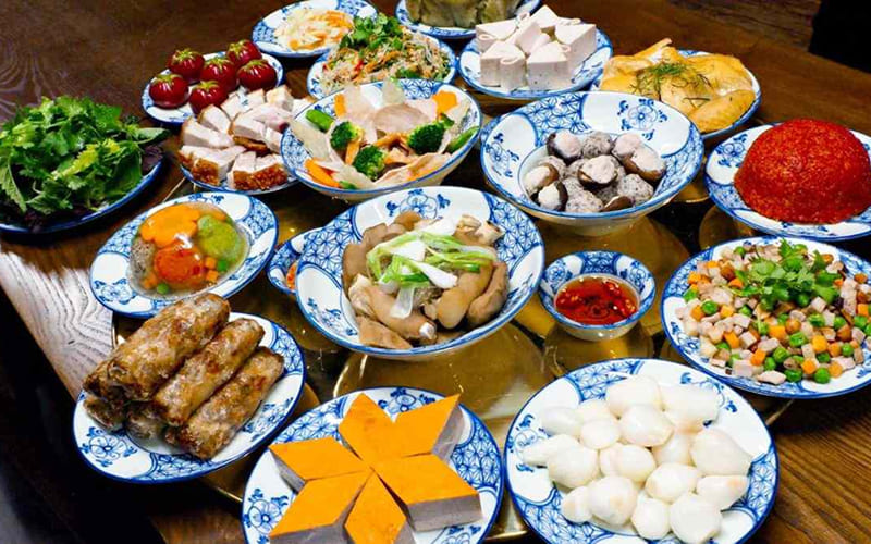 Mùng 1 Tết ăn trứng gà được không?