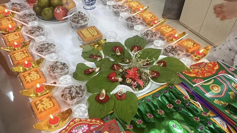 Danh sách lễ vật cúng 12 Bà Mụ và Đức Ông Danh sách lễ vật cúng 12 Bà Mụ và Đức Ông