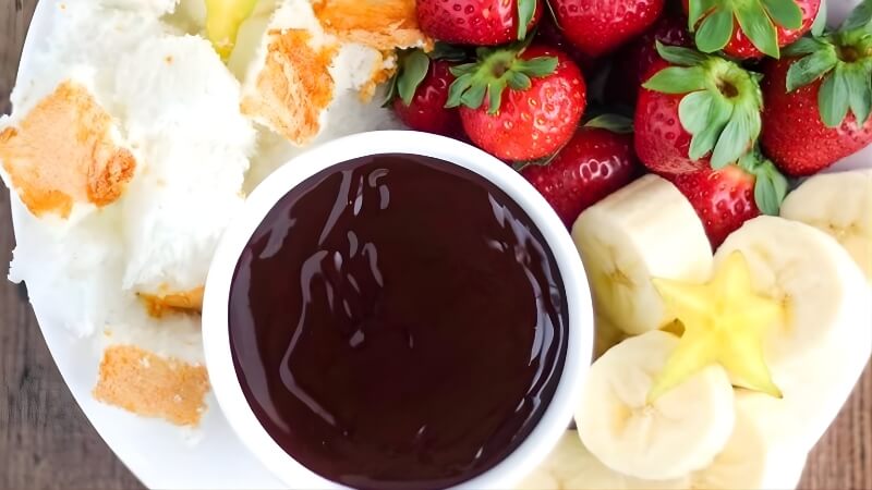 sốt socola chấm trái cây