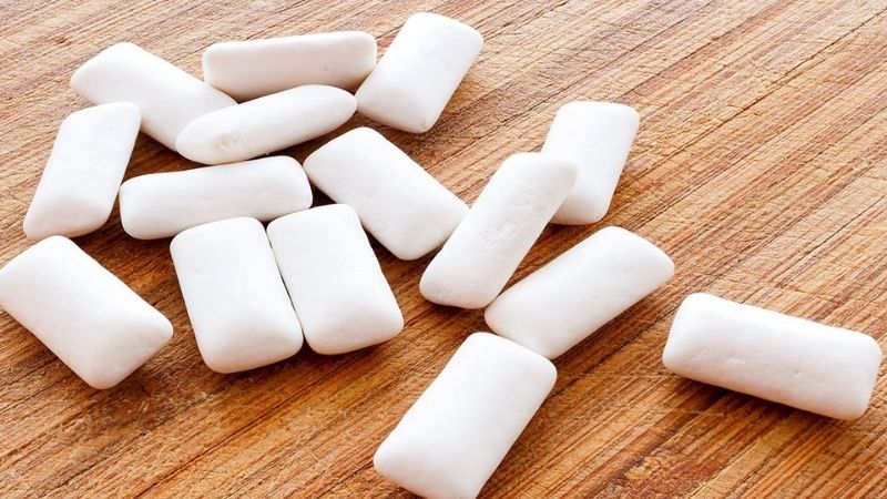Kẹo cao su trắng răng là một loại kẹo cao su không đường